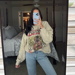 Oversized tan crew neck!